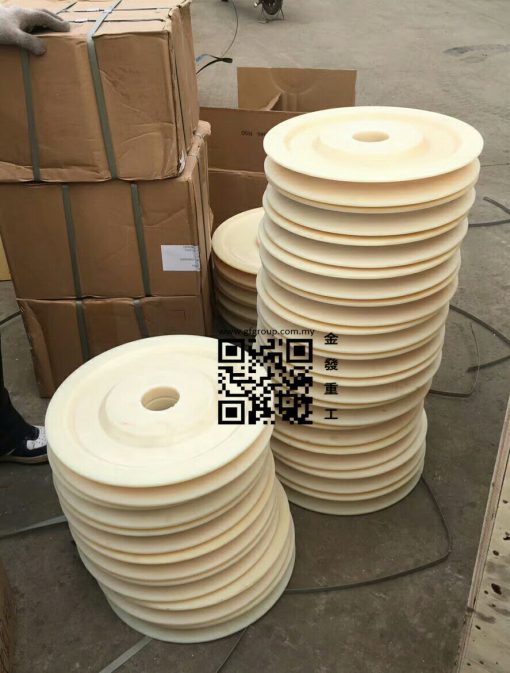 Uni-PLS-16.14-NY | PULLEY NYLON 16.14" A:410 B:70 C:20 D:60 E:51 J:190 Bearing